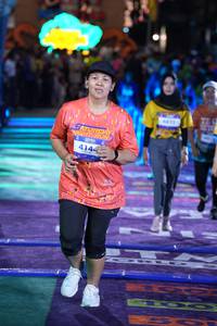 BIB: 4144, 48231
                            <button type="button" onclick="openModal(26261614)" class="btn btn-primary btn-sm float-right btn-popup" data-toggle="modal" data-target=".modal-high-quality">
                        <i class="fas fa-shopping-cart"></i> Add to Cart
                    </button>
                                            <button type="button" onclick="isThisMe(26261614, true)" class="btn btn-success btn-sm float-right btn-popup btn-isme hidden" data-toggle="tooltip" data-placement="bottom" title="นี่คือรูปของคุณใช่ไหม คลิกที่นี่เพื่อเอาเข้าอัลบั้ม">
                        <i class="fas fa-plus"></i> Add to album
                    </button>
                    <button type="button" onclick="isThisMe(26261614, false)" class="btn btn-warning btn-sm float-right btn-popup btn-isnotme hidden">
                        <i class="fas fa-ban"></i> Remove from album
                    </button>